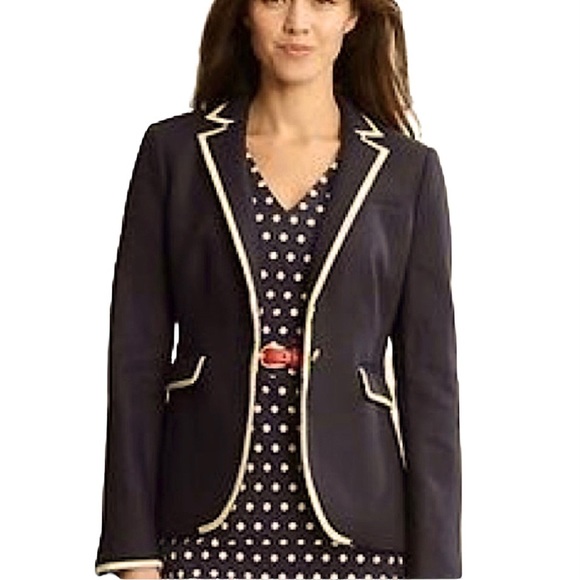 NWT Banana Republic Navy Blazer Trimmed in Off White Size 8
